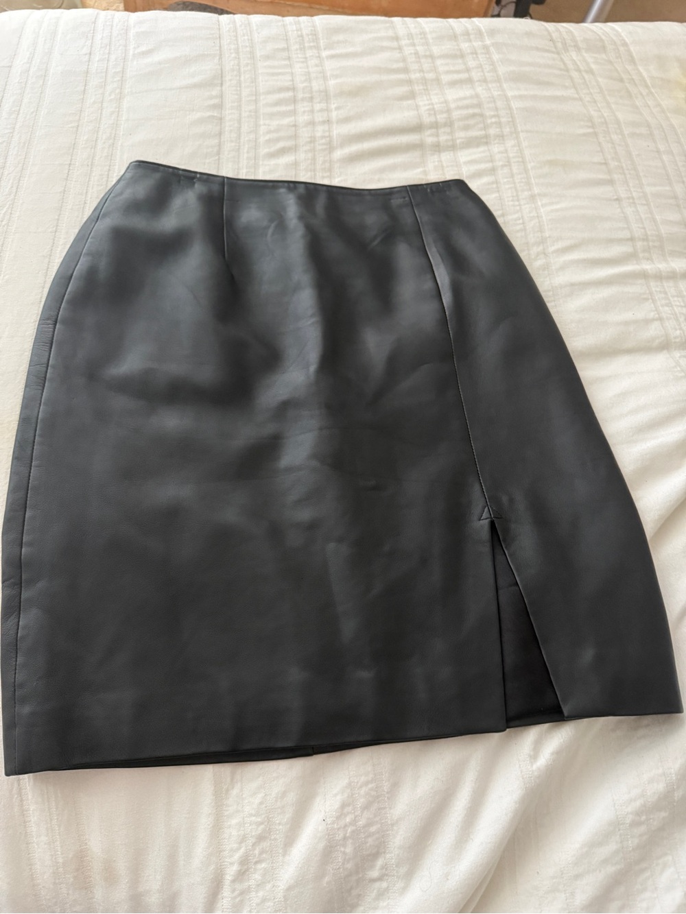 Vintage Hugo Buscati Milano Black Leather A-Line Skirt Size 8 Made in USA